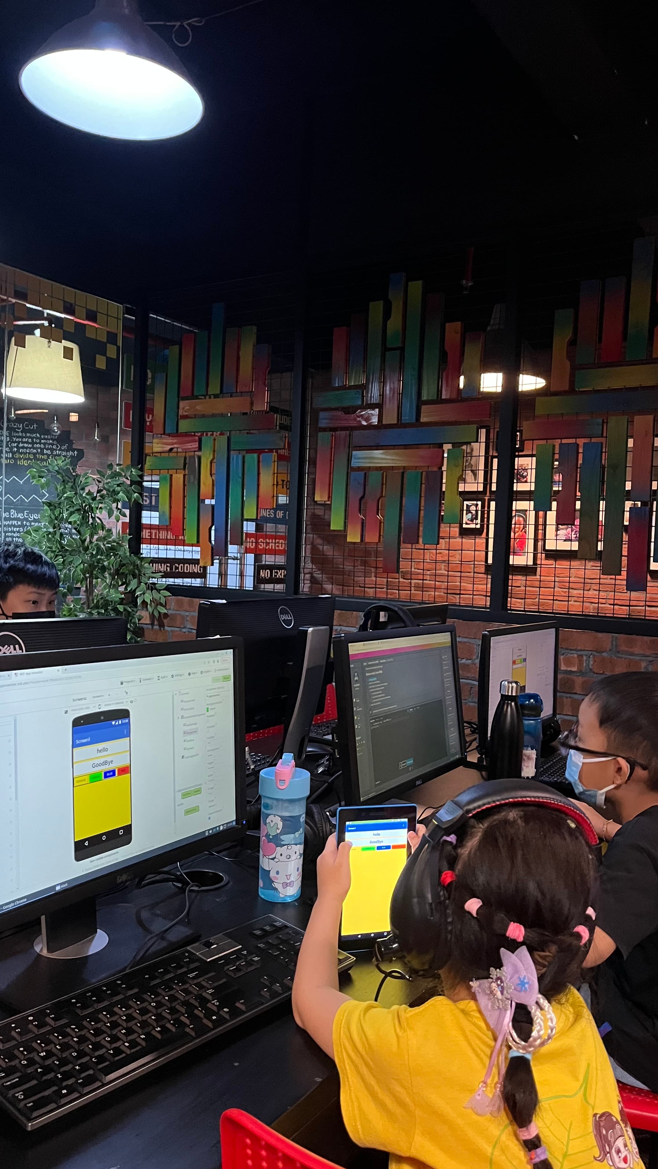 Kidocode students working on the Cubie platform in classroom