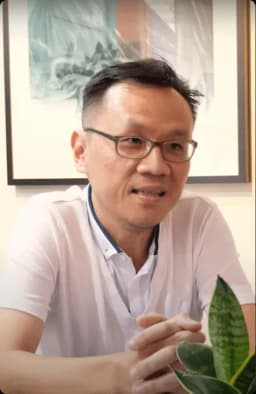 Lee, Kidocode parent