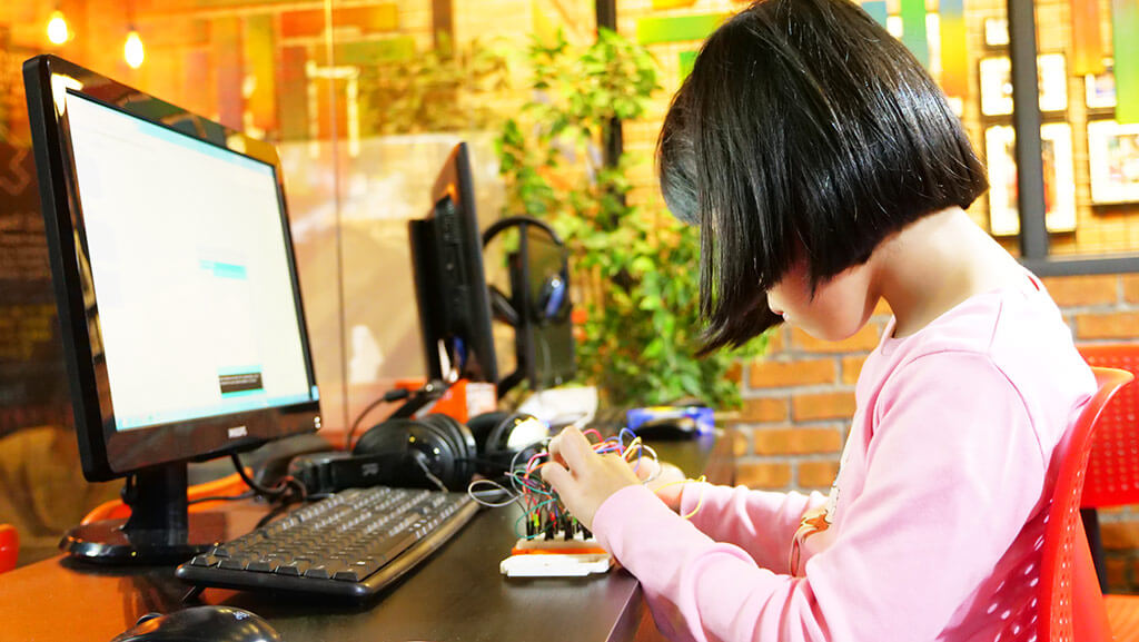 Kidocode classroom photo 11